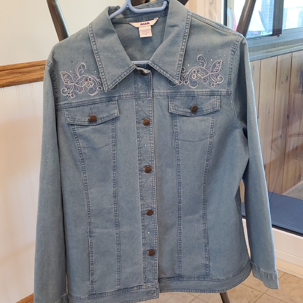 Alia Denim Jacket with White Embroidery and sequins